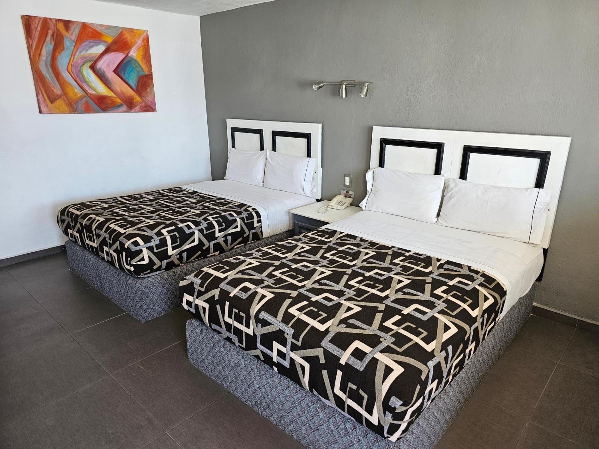 Hotel LaVid Aguascalientes Esterno foto